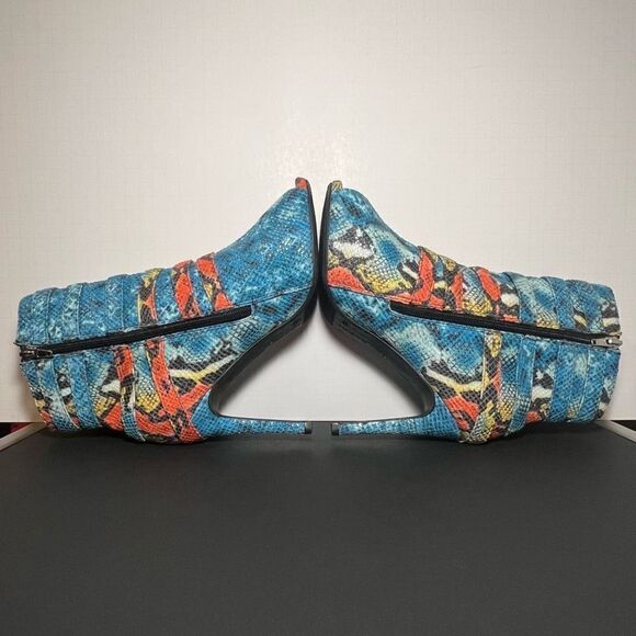 Womens HOT TOMATO Bold Buckles Snake Print Side Zip Open Toe Heels / Size 9 - Picture 6 of 8